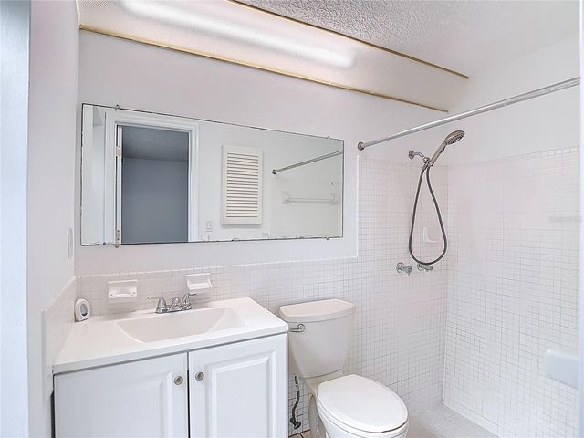 4320 NEWBURY DRIVE, New Port Richey, FL 34652