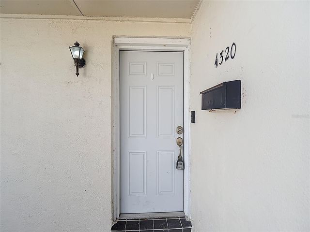 4320 NEWBURY DRIVE, New Port Richey, FL 34652