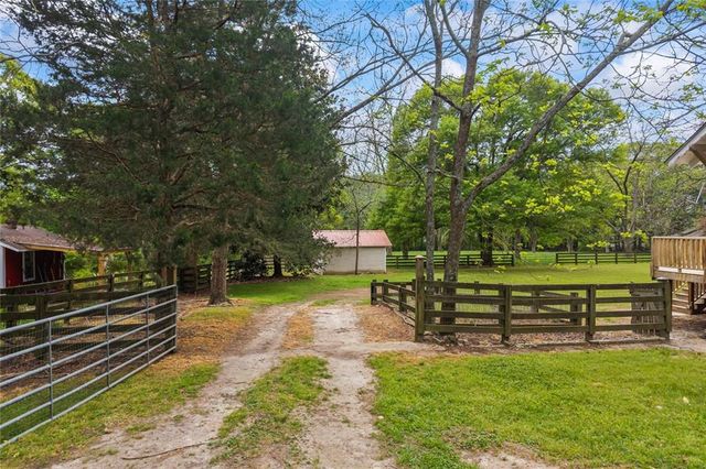 344 Hartwell Road, Lavonia, GA 30553