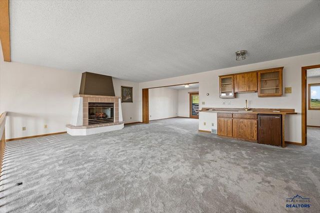 330 FAIRWAY DR, Spearfish, SD 57783