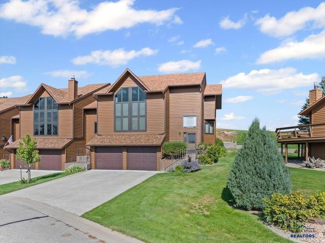 330 FAIRWAY DR, Spearfish, SD 57783