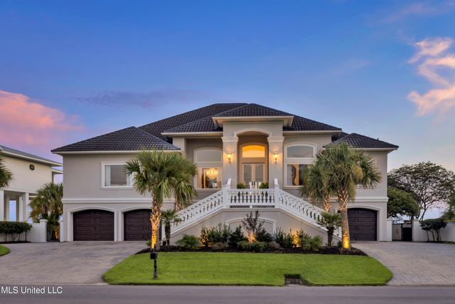15621 Rue Dauphine Circle, Biloxi, MS 39532