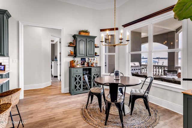15621 Rue Dauphine Circle, Biloxi, MS 39532