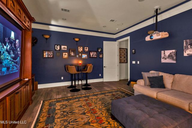 15621 Rue Dauphine Circle, Biloxi, MS 39532