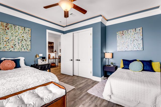 15621 Rue Dauphine Circle, Biloxi, MS 39532
