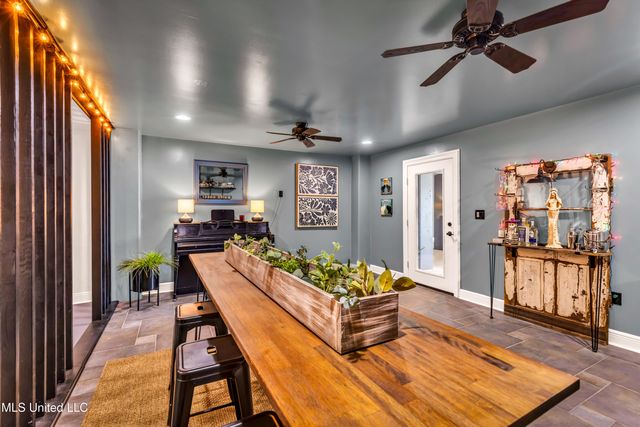 15621 Rue Dauphine Circle, Biloxi, MS 39532