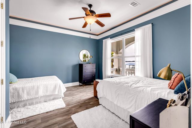 15621 Rue Dauphine Circle, Biloxi, MS 39532