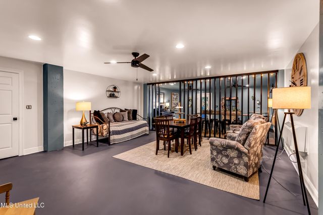 15621 Rue Dauphine Circle, Biloxi, MS 39532