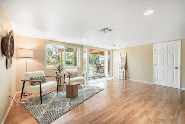 1015 Gamble Ln, Escondido, CA 92029