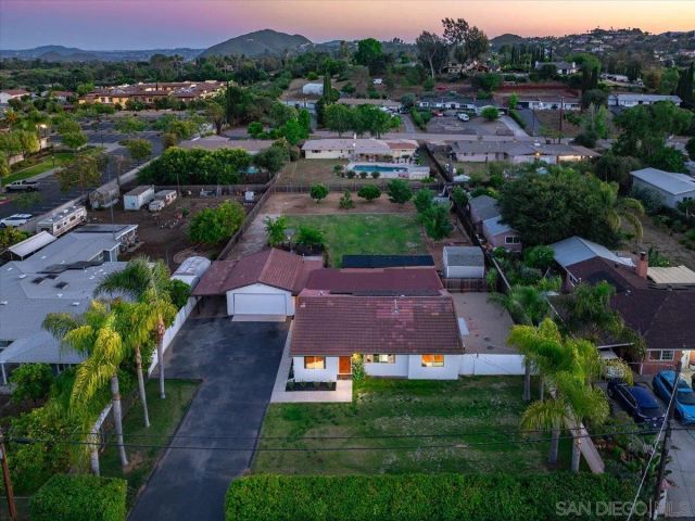 1015 Gamble Ln, Escondido, CA 92029