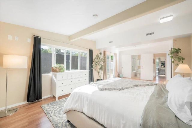 1015 Gamble Ln, Escondido, CA 92029