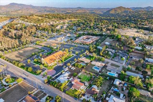 1015 Gamble Ln, Escondido, CA 92029