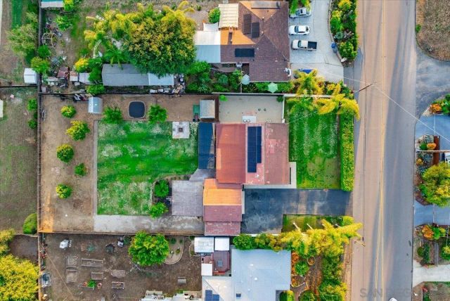 1015 Gamble Ln, Escondido, CA 92029