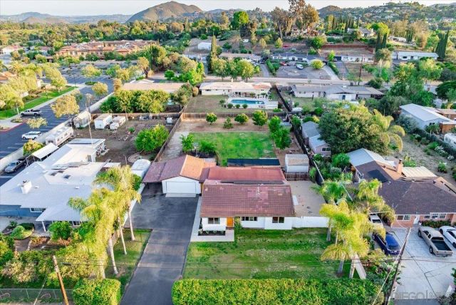 1015 Gamble Ln, Escondido, CA 92029
