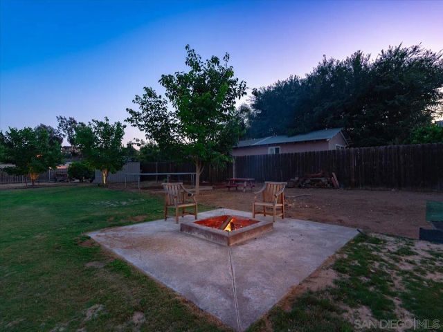 1015 Gamble Ln, Escondido, CA 92029