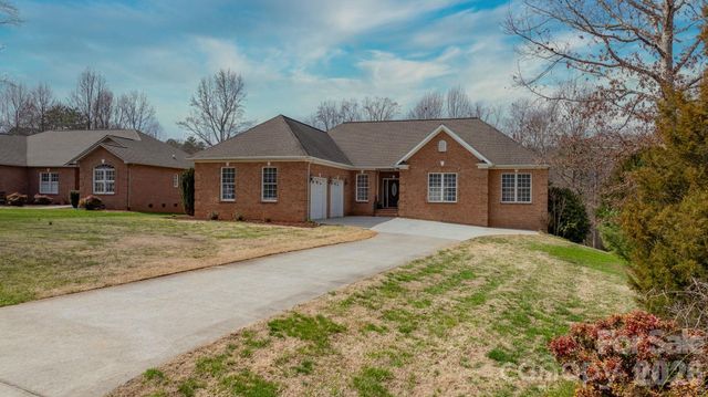 215 Browning Drive, Taylorsville, NC 28681