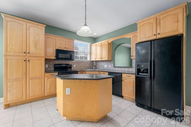 215 Browning Drive, Taylorsville, NC 28681