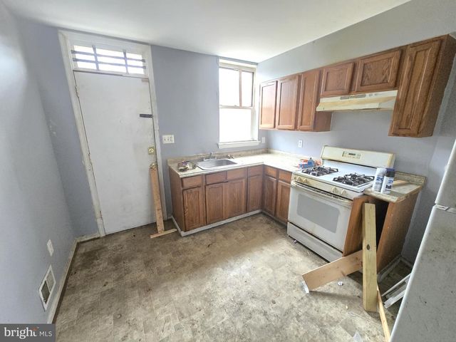 3525 W BELVEDERE AVE, Baltimore, MD 21215