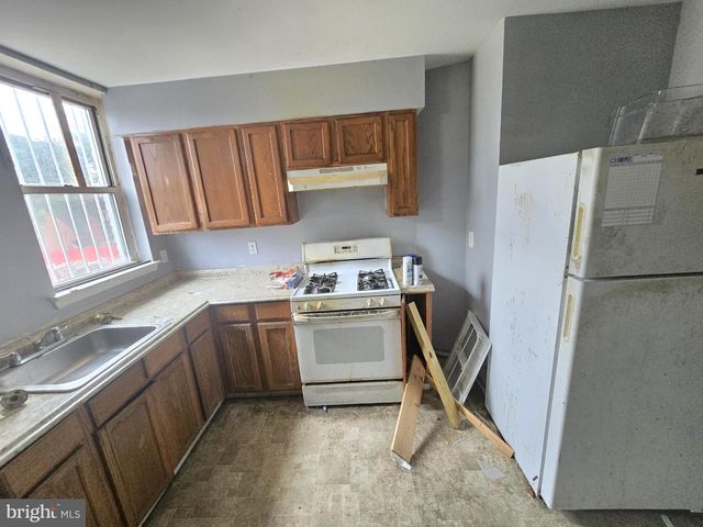 3525 W BELVEDERE AVE, Baltimore, MD 21215