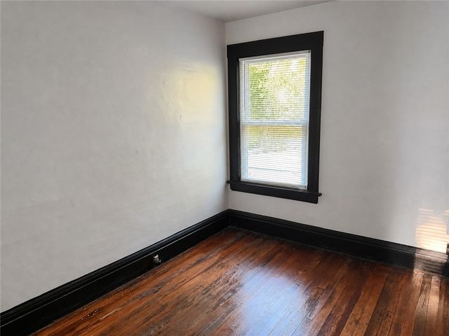 52 Winterroth, Rochester, NY 14609