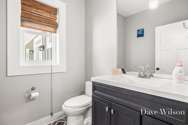 6699 Summer Meadows Drive, Rockford, MI 49341