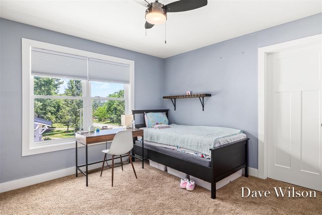 6699 Summer Meadows Drive, Rockford, MI 49341