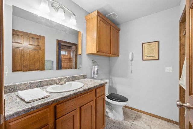 2105 W Mcclernon Street, Springfield, MO 65803