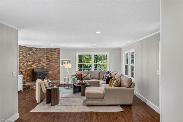 1142 Manning Street, Eden, NC 27288