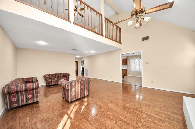 820 Wood Bridge Circle, Sugar Land, TX 77498