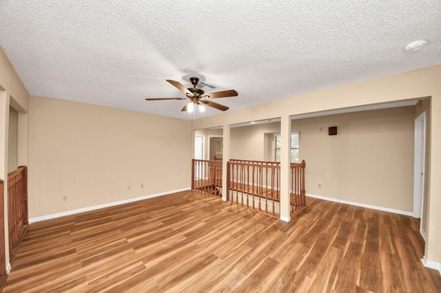 820 Wood Bridge Circle, Sugar Land, TX 77498