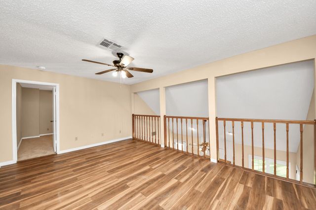 820 Wood Bridge Circle, Sugar Land, TX 77498