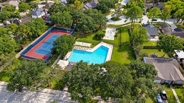 820 Wood Bridge Circle, Sugar Land, TX 77498
