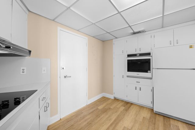 3700 Galt Ocean Drive 702, Fort Lauderdale, FL 33308