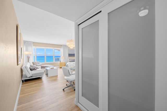 3700 Galt Ocean Drive 702, Fort Lauderdale, FL 33308