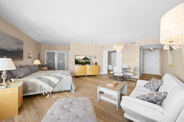 3700 Galt Ocean Drive 702, Fort Lauderdale, FL 33308