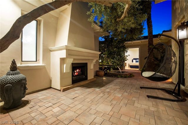 304 North Royal Ascot Drive, Las Vegas, NV 89144