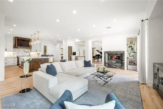 304 North Royal Ascot Drive, Las Vegas, NV 89144