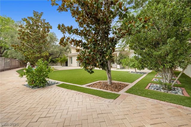 304 North Royal Ascot Drive, Las Vegas, NV 89144