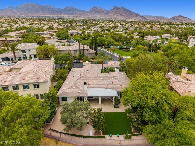 304 North Royal Ascot Drive, Las Vegas, NV 89144