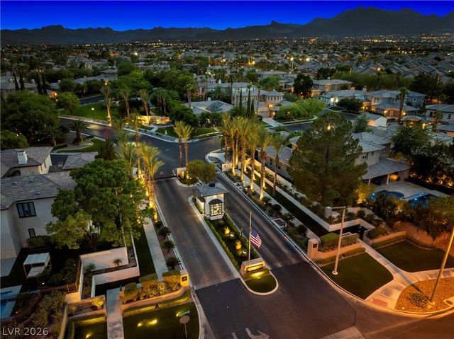 304 North Royal Ascot Drive, Las Vegas, NV 89144