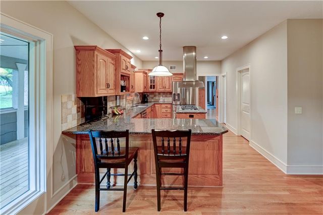 4108 NW 73rd Street, Kansas City, MO 64151