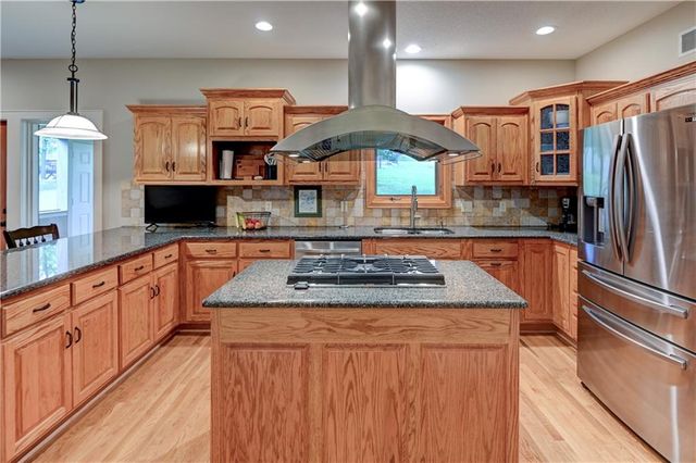 4108 NW 73rd Street, Kansas City, MO 64151