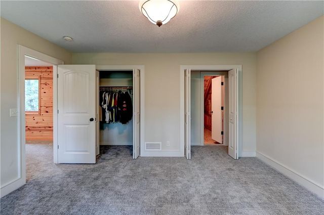 4108 NW 73rd Street, Kansas City, MO 64151