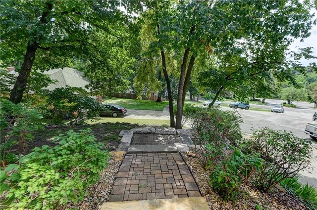 4108 NW 73rd Street, Kansas City, MO 64151