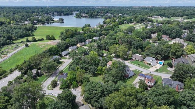 4108 NW 73rd Street, Kansas City, MO 64151