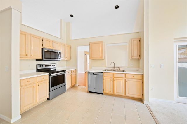 2419 MAYWOOD STREET, Eustis, FL 32726