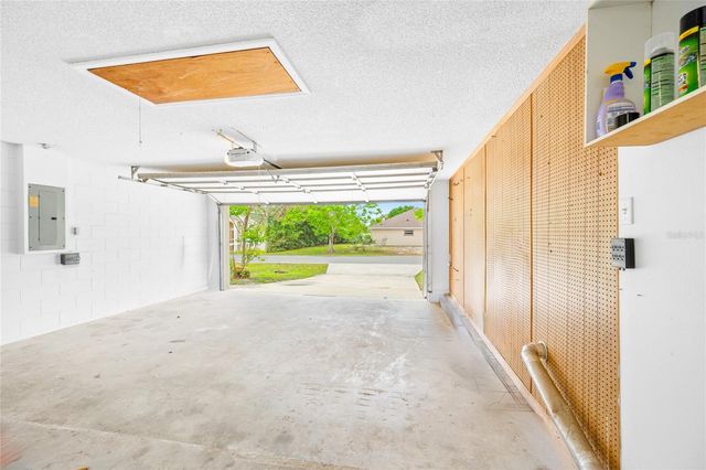 2419 MAYWOOD STREET, Eustis, FL 32726