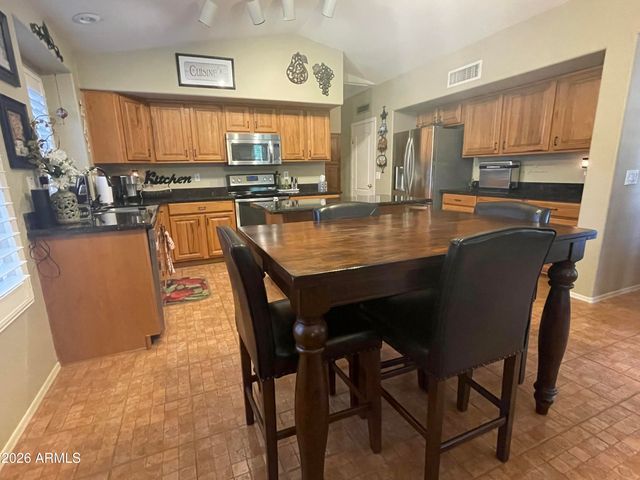 9808 E OBISPO Avenue, Mesa, AZ 85212