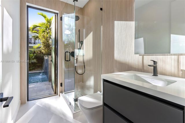 3086 Indiana St, Miami, FL 33133