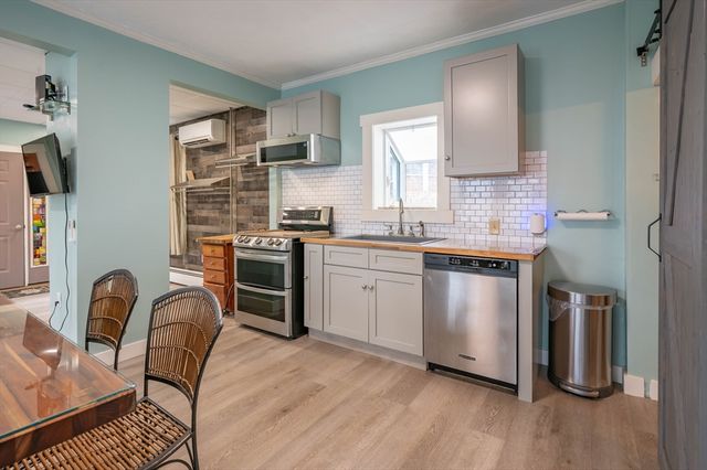 167 Pine, Fitchburg, MA 01420